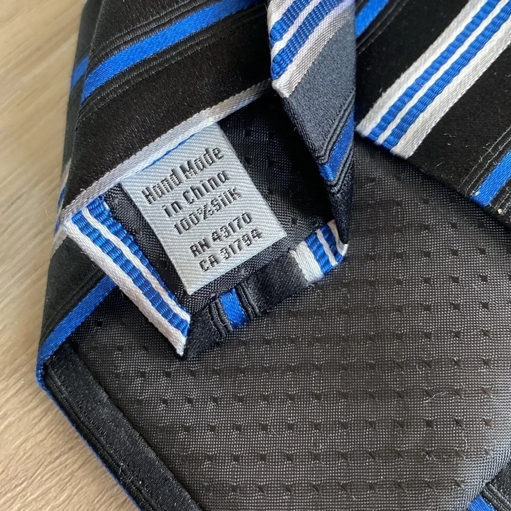 Geoffrey Beene Silk Rep Tie NWT